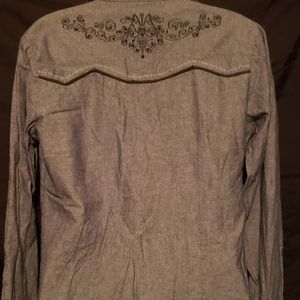 Long sleeve women's shirt